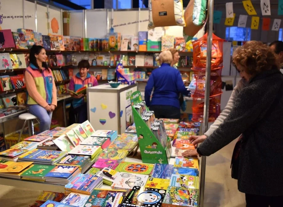 Primera Feria del Libro Infantil y Juvenil en el Estado de México