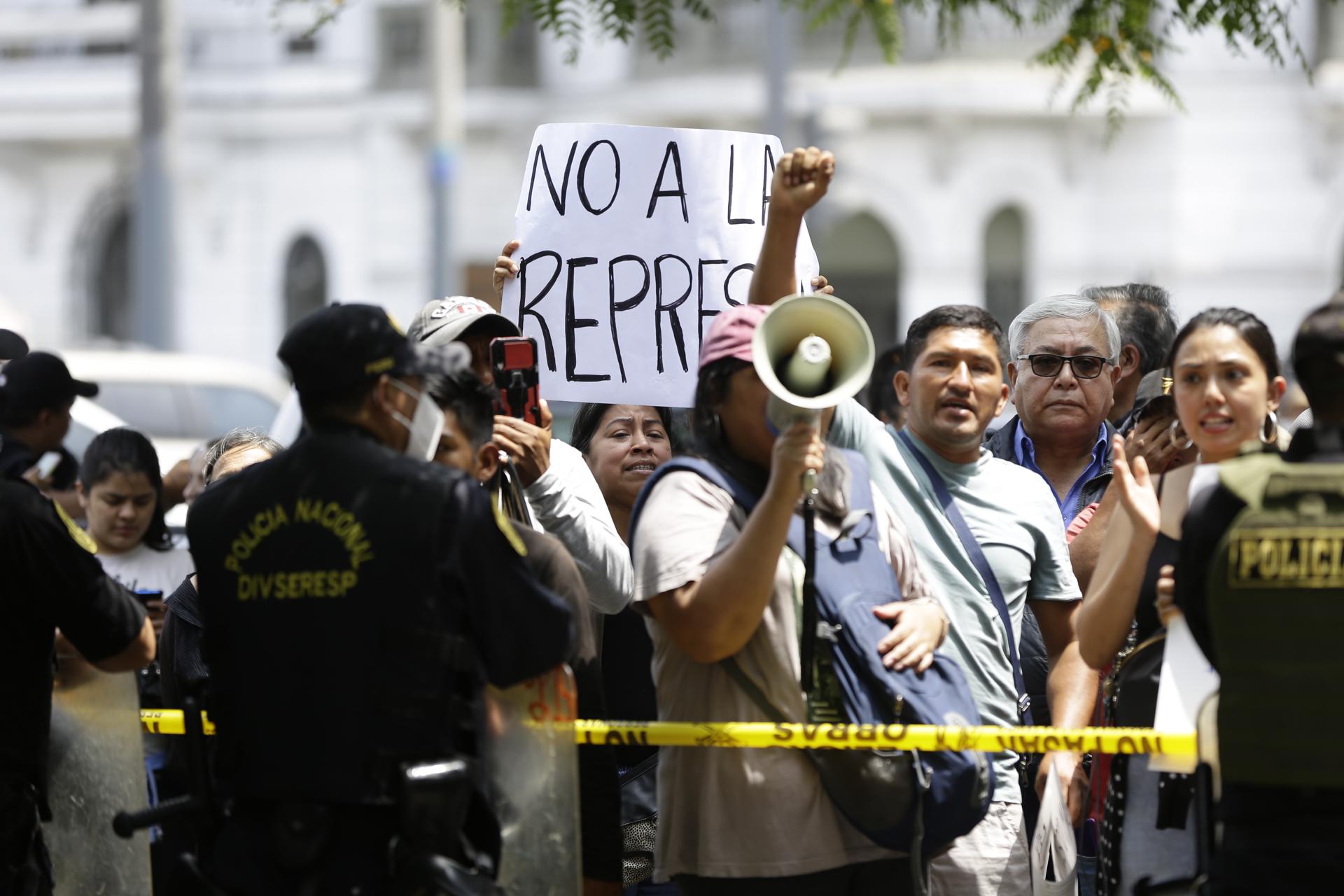 Perú eleva la cifra de muertos por protestas Enfoque Noticias