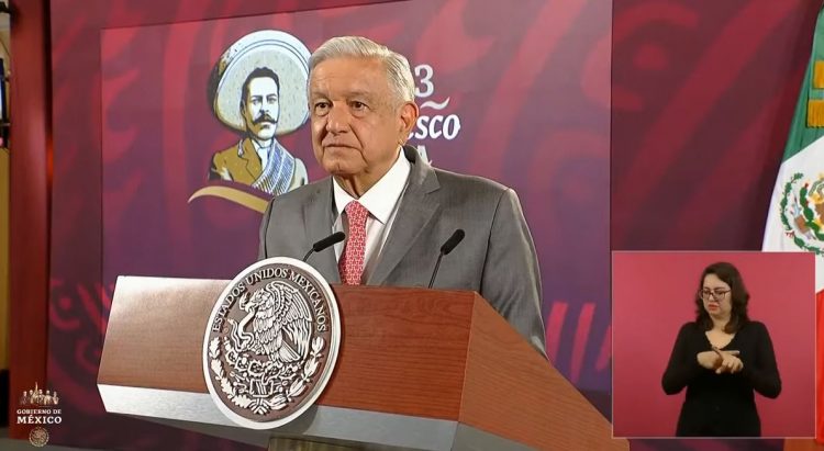 Esto dijo López Obrador sobre la muerte de dos migrantes en las boyas