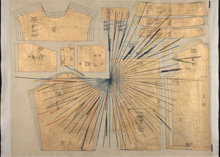 USA2907. DENVER (ESTADOS UNIDOS), 24/10/2021.- Fotografía cedida por el Museo de Arte de Denver (DAM) donde se muestra la obra "Los desaparecidos" (el árbitro del tiempo), 2018, del artista ecuatoriano Ronny Quevedo y que forma parte de la exposición "ReVisión: Art in the Americas" inaugurada este domingo en Denver, Colorado (EE.UU.). Cerca de 180 "artefactos y obras raras" creados en las Américas durante los pasados 3.500 años se exponen desde hoy en el Museo de Arte de Denver (DAM), que destaca que su muestra "ReVisión" es una de las colecciones más completas de arte latino y latinoamericano en Estados Unidos. EFE/ Ronny Quevedo / Denver Art Museum SÓLO USO EDITORIAL/SÓLO DISPONIBLE PARA ILUSTRAR LA NOTICIA QUE ACOMPAÑA (CRÉDITO OBLIGATORIO)