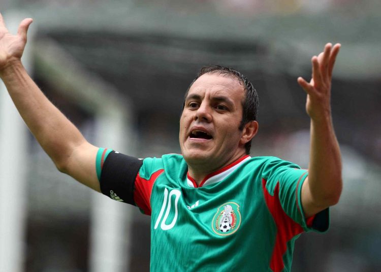 Action photo of Cuauhtemoc Blanco of Mexico, during friendly game at Mexico city./Foto de accion de Cuauhtemoc Blanco de Mexico, durante juego amistoso en la ciudad de Mexico. 16 May 2010 MEXSPORT/ISAAC ORTIZ