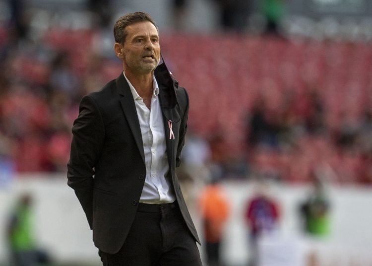 Diego Cocca Atlas head coach during the game Atlas vs Tijuana, corresponding to 16th round of the Torneo Apertura Grita Mexico A21 of the Liga BBVA MX, at Jalisco Stadium, on October 28, 2021.



Diego Cocca Director Tecnico de Atlas durante el partido Atlas vs Tijuana, Correspondiente a la Jornada 16 del Torneo Apertura Grita Mexico A21 de la Liga BBVA MX, en el Estadio Jalisco, el 28 de Octubre de 2021.