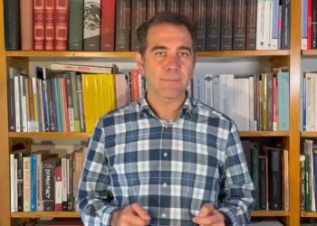 Recorte al presupuesto del INE pone en riesgo la organización la consulta de revocación de mandato, señala Lorenzo Córdova