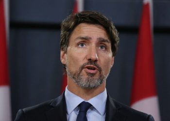Trudeau anticipa nuevas restricciones por la aparición de la variante Ómicron