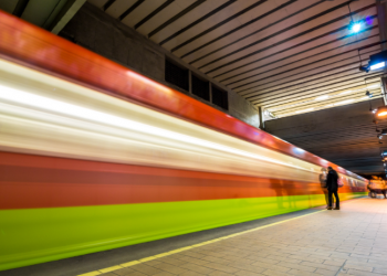 Metro con horario especial por Maratón de la CDMX