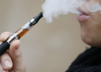 COFEPRIS emite alerta sanitaria por vapeadores y cigarros electrónicos