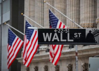 Wall Street abre en rojo