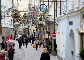 Austria ordena confinar a los no vacunados para frenar el aumento desmedido de contagios