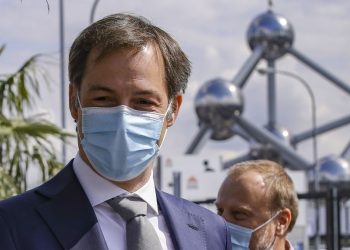 Confirman primer caso de nueva variante de COVID en Bélgica