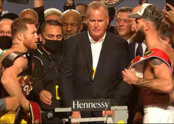 Canelo y Plant cumplen en la báscula y van por la historia en los supermedianos