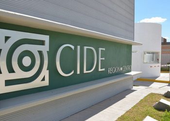 Estudiantes del CIDE en paro 