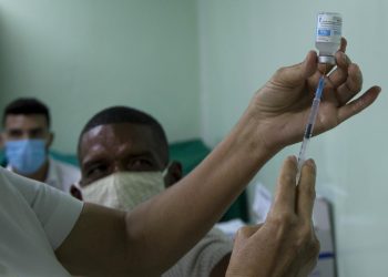 Cuba aplicará una dosis de refuerzo de sus vacunas anticovid