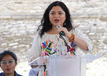 Gobierno de México cuestiona a empresa textil por usar diseños indígenas sin autorización