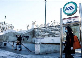 Se restringirá acceso a restaurantes, cines, teatros, museos, gimnasios y edificios públicos a no vacunados en Grecia