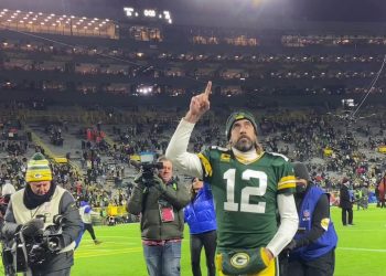 Empacadores de Green Bay vencen 36-28 a Los Ángeles Rams en la semana 12 de la NFL