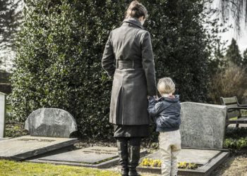 Para la mayoría de los mexicanos es difícil hablar de la muerte: Álvarez