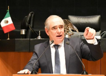 Nada que festejar al cumplirse 3 años de desprecio a la ley y destruir instituciones de AMLO: PAN