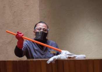 Prevé Gobierno Capitalino que tras reanudación de labores en oficinas puedan recuperarse más de 100 mil empleos en el sector de la limpieza