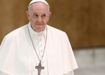 Es un deber imprescindible proteger a los jóvenes de los abusos, asegura el papa Francisco