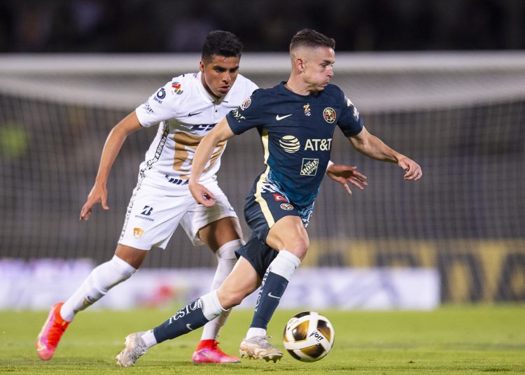 during the game Pumas UNAM vs America, corresponding to the Quarterfinals first leg match of the Torneo Apertura Grita Mexico A21 of the Liga BBVA MX, at Olimpico Universitario, Stadium, on November 24, 2021.
<br><br>
durante el partido Pumas UNAM vs America, correspondiente al partido de Ida de Cuartos de Final del Torneo Apertura Grita Mexico A21 de la Liga BBVA MX, en el Estadio Olimpico Universitario, el 24 de noviembre de 2021.