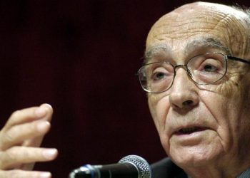 Saramago, distinguido a título póstumo con la Ordem de Camões
