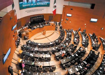 Presenta Morena en el Senado nuevo Código Nacional de Procedimientos Civiles con juicios orales y a distancia, proponen parlamento abierto