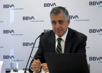 Estamos viendo un periodo de inflación muy elevada y obedece a fenómenos no estructurales : Serrano