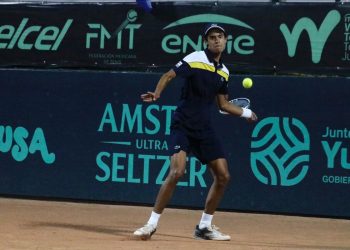 El tenista mexicano Rodrigo Pacheco en cuartos de final del Mundial Juvenil Yucatán