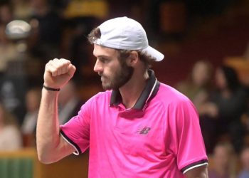 Tommy Paul arrebata la corona a Shapovalov en Estocolmo