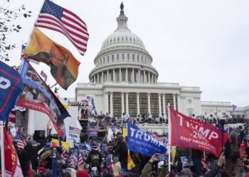Pelosi anuncia eventos de “reflexión” en aniversario de asalto al Capitolio
