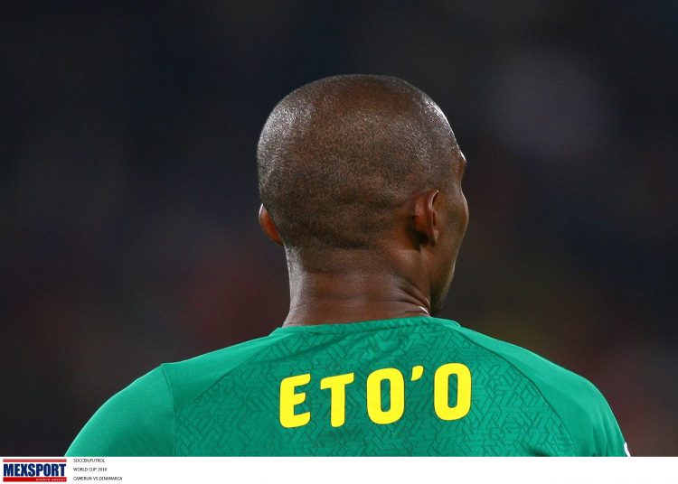 SOCCER/FUTBOL

WORLD CUP 2010

CAMERUN VS DINAMARCA

Action photo of Smuel Etoo of Cameroon, during World Cup 2010 game held at the Loftus Versfeld stadium of Pretoria, South Africa./Foto de accion de Samuel Etoo de Camerun, durante juego de la Copa del Mundo 2010 celebrado en el estadio Loftus Versfeld de Pretoria, Sudafrica. 19 June 2010 MEXSPORT/OSVALDO AGUILAR