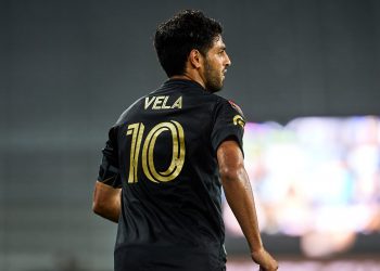Vela seguirá su reinado en Los Ángeles 