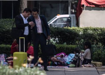En México el 10% de la población gana 30 veces más que el 50%
