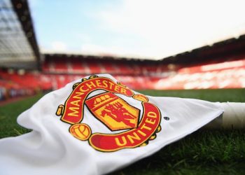 El Manchester United dona 400.000 comidas para esta Navidad