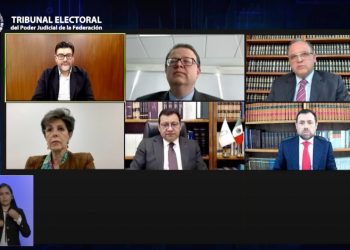 El Tribunal Electoral sanciona a funcionarios por uso de programas sociales para promover al Presidente 