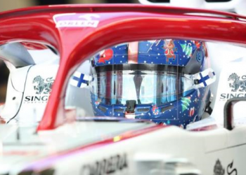 Bottas se estrena con Alfa Romeo en los test de Abu Dabi