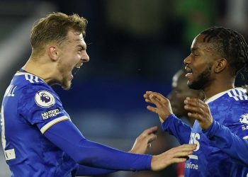 El Leicester cierra un gran año tomándose revancha con el Liverpool