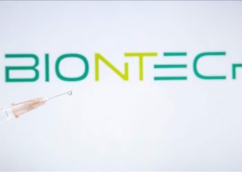 BioNTech ve viable la dosis de refuerzo a los tres meses por ómicron