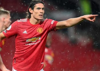 Cavani, cada vez más completo