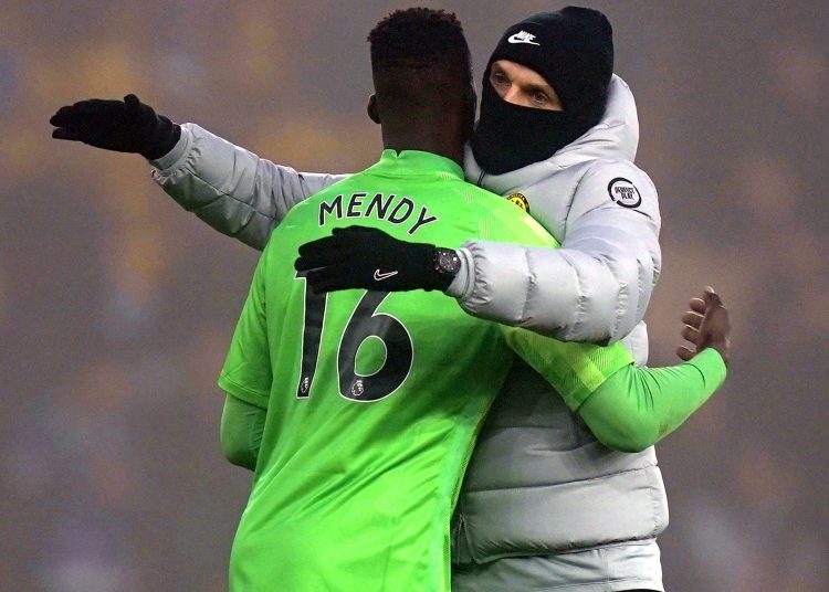 Wolverhampton (United Kingdom), 19/12/2021.- Chelsea's goalkeeper Edouard Mendy (L) and manager Thomas Tuchel (R) react after the English Premier League soccer match between Wolverhampton Wanderers and Chelsea FC in Wolverhampton, Britain, 19 December 2021. (Reino Unido) EFE/EPA/Tim Keeton EDITORIAL USE ONLY. No use with unauthorized audio, video, data, fixture lists, club/league logos or 'live' services. Online in-match use limited to 120 images, no video emulation. No use in betting, games or single club/league/player publications