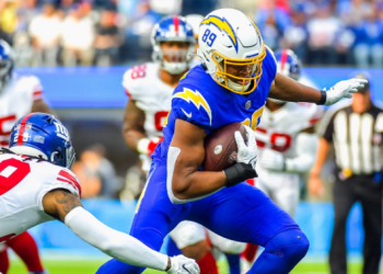 Los Ángeles Chargers vencen 37-21 a los Gigantes de Nueva York