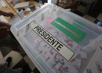 Se lleva a cabo la segunda vuelta de la elección presidencial en Chile