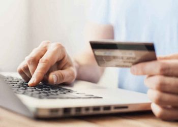 Condusef emite recomendaciones ante incremento de compras en línea