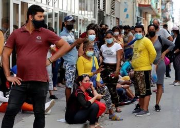 Cuba registra 65 nuevos contagios de COVID
