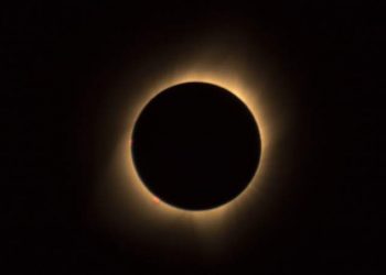 Eclipse solar oscurecerá la Antártica