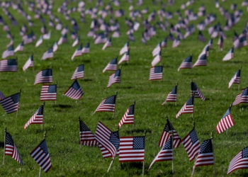 EU supera los 800 mil muertos por COVID-19