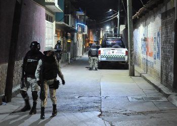 Asesinan a balazos a ocho personas en Guanajuato