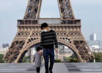 Contagios en Francia registran un nuevo récord