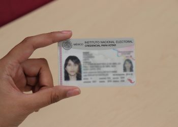 INE ampliará vigencia de credenciales para participar en comicios 2022 y Revocación de Mandato