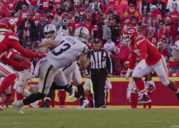 Kansas City se impone 48-9 a Las Vegas en la semana 14 de la NFL